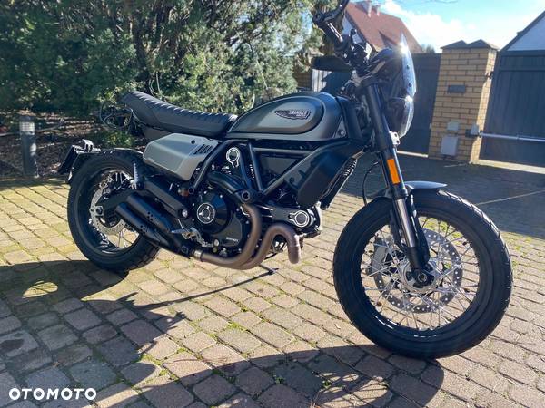 Ducati Scrambler - 1