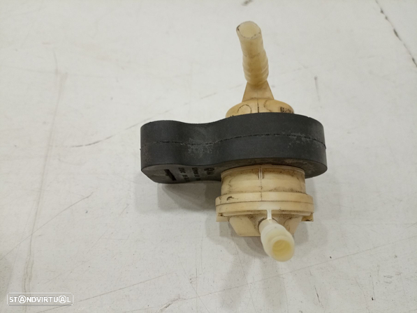 Valvula Respiro De Combustivel Volkswagen New Beetle (9C1, 1C1) - 5