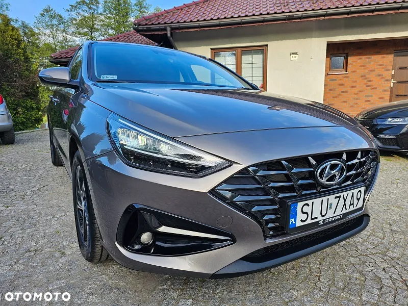 Hyundai I30 1.5 DPI Classic + - 11