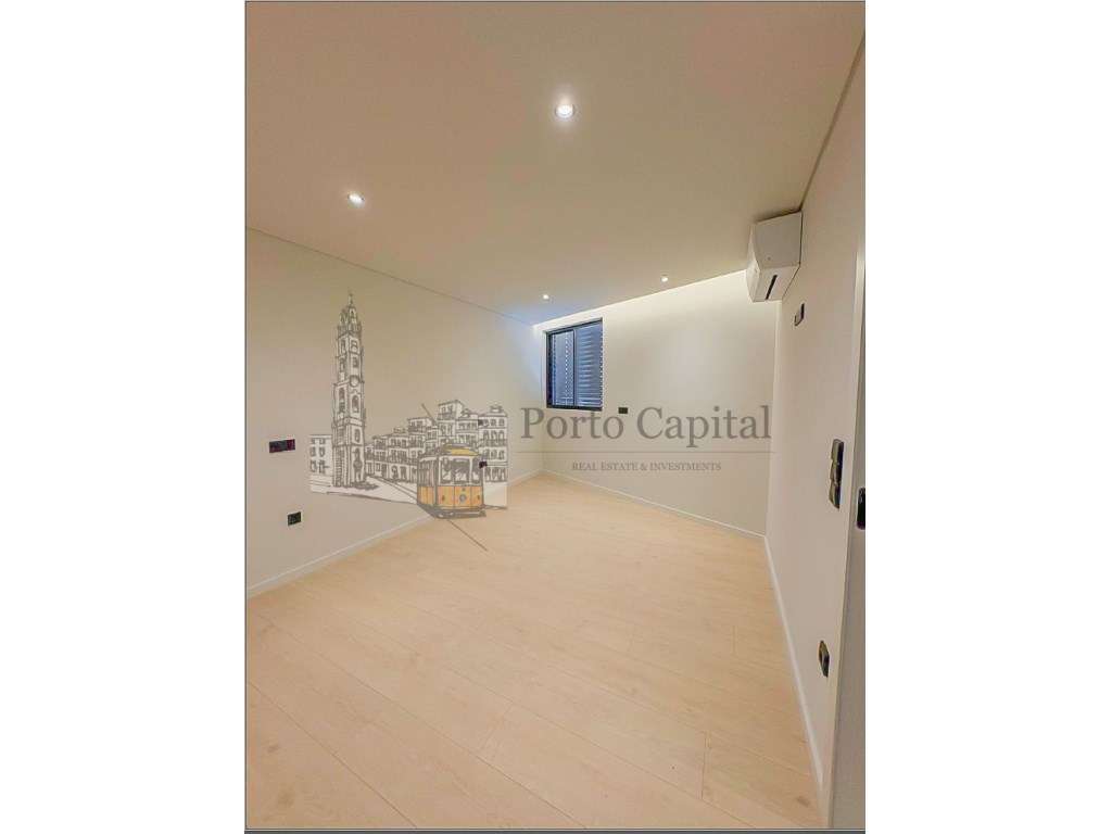 EXCELENTE APARTAMENTO T1, COM COZINHA EQUIPADA, VARANDA (28,77 M2),...-9