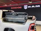 Dodge RAM 1500 5.7 4x4 - 14