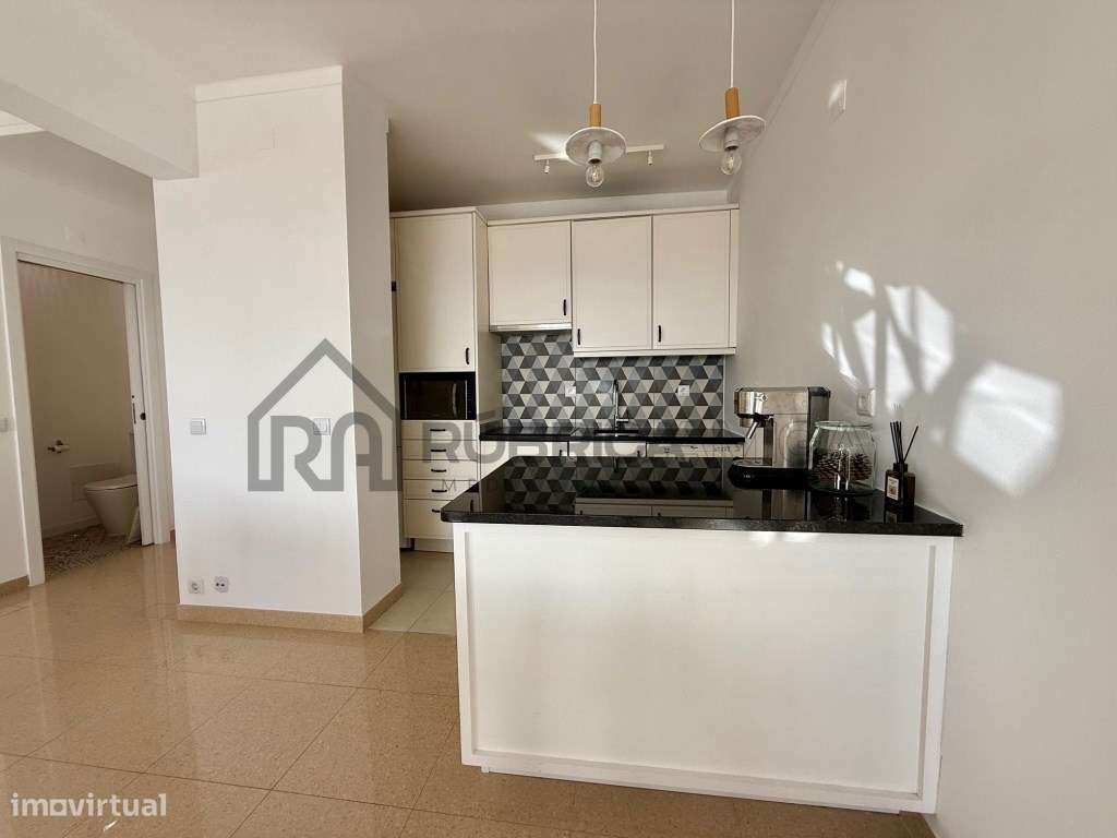 Apartamento T1 renovado com vista mar a 100 metros da praia - Quart...-12