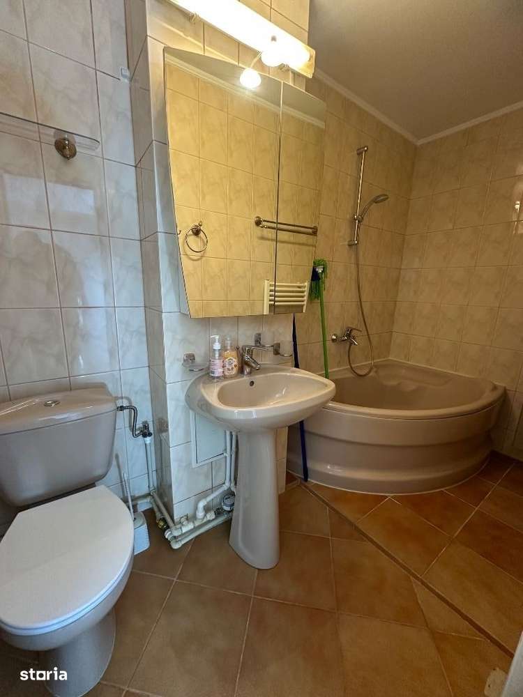 De închiriat Duplex spațiu comercial zona centrala - Imagine principală: 2/8