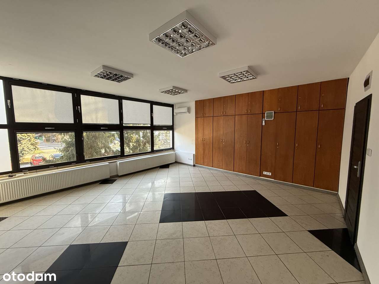 Biuro do wynajęcia w centrum - Pełny obrazek: 3/10