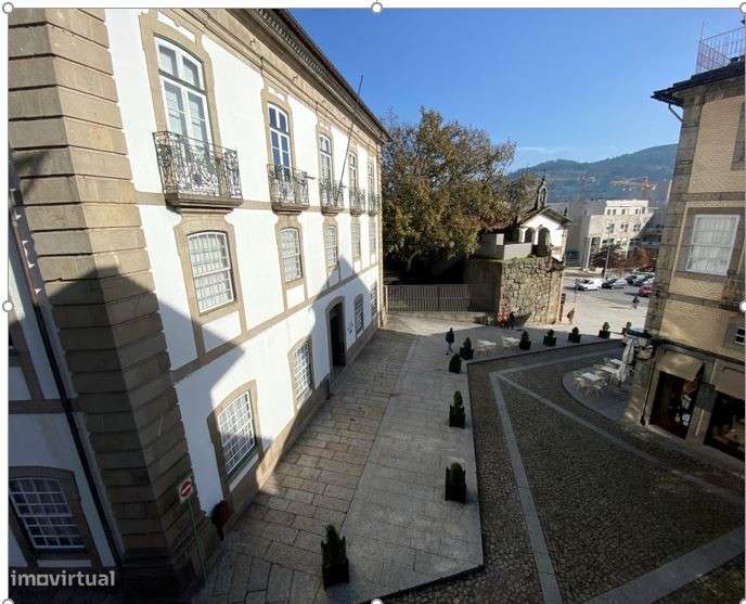 Apartamento T0 - Centro Histórico de Guimarães-22