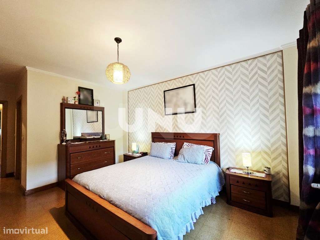 Apartamento T3 - Envolvente de Serviços-13
