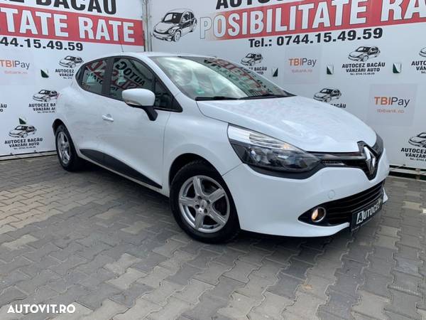 Renault Clio 1.2 16V 75 Collection - 11