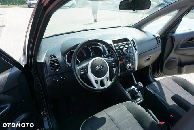 Kia Venga 1.6 CRDi L - 10