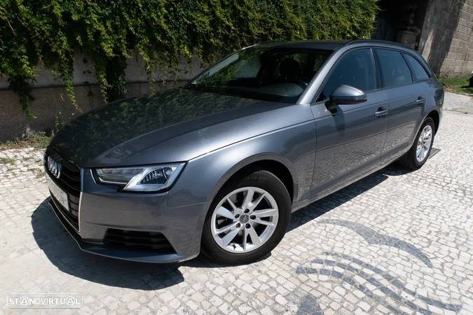 Audi A4 Avant 2.0 TDI - 1