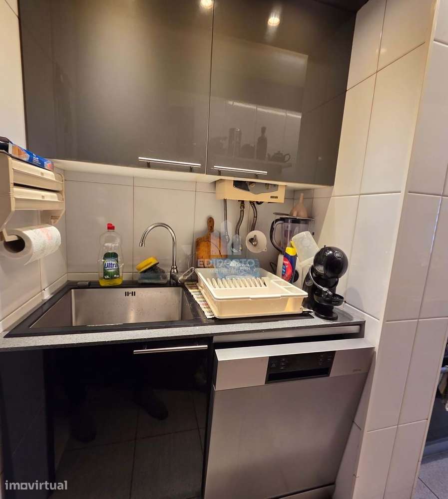 Apartamento T3 com garagem e arrumos em Matosinhos/Perafita-5