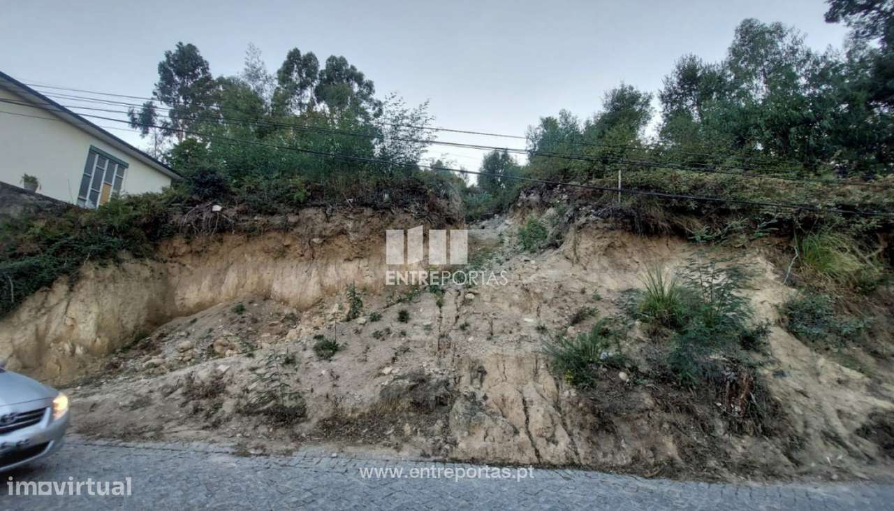 Venda de Terreno com 1394 m2, Vilar do Paraíso, Vila Nova de Gaia - Grande imagem: 4/12