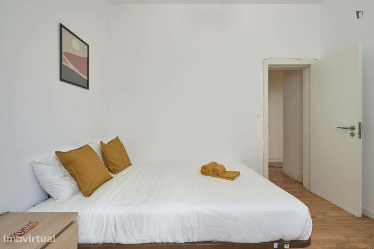 Quarto - localizado em Penha de França Lisbon - Grande imagem: 5/8