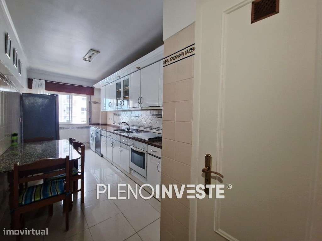 T2 com suite em prédio com elevador-14