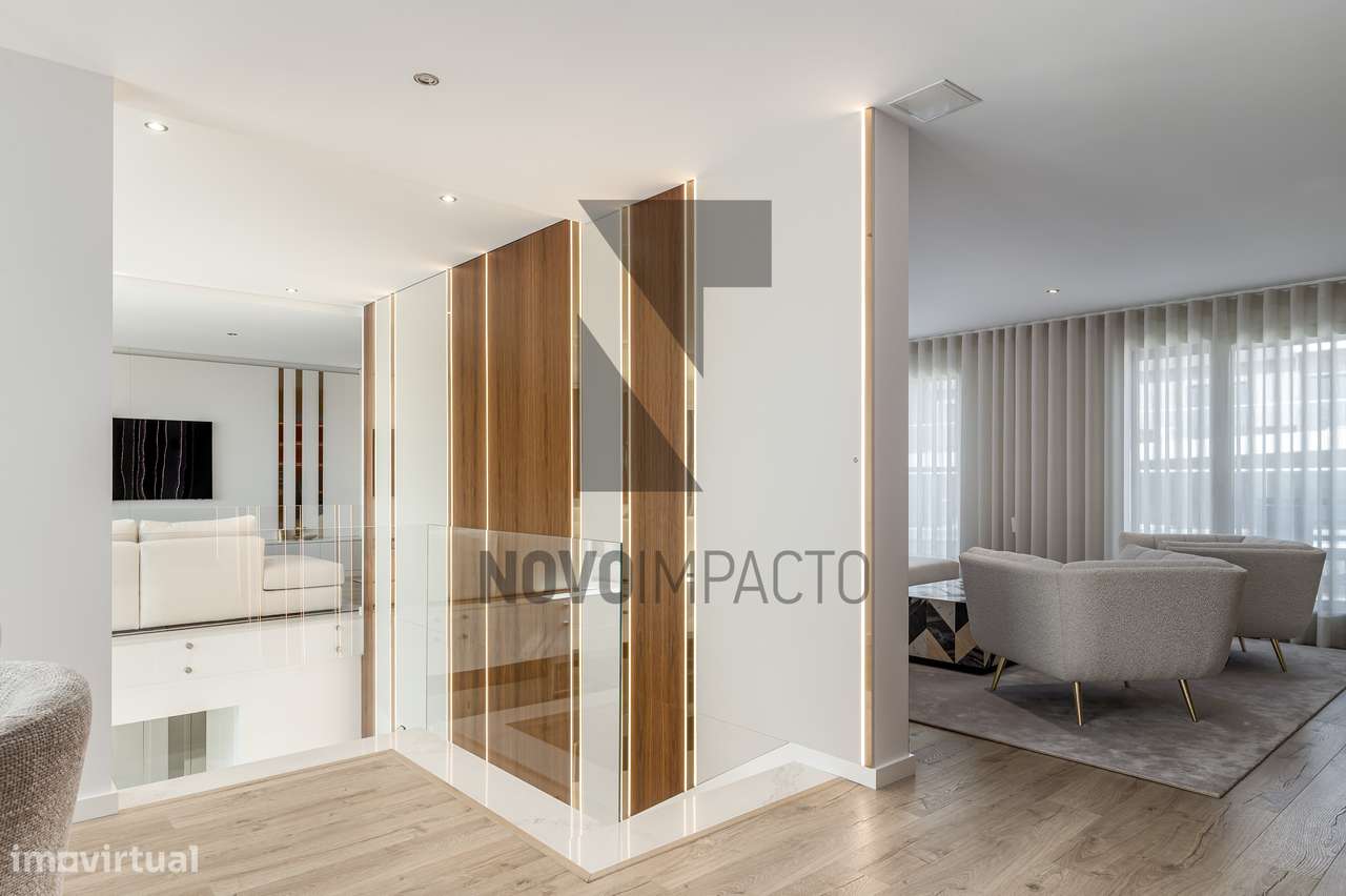 T4 Duplex de Luxo Mobilado, com 2 Terraços e Box para 2 Carros | Mo...-20