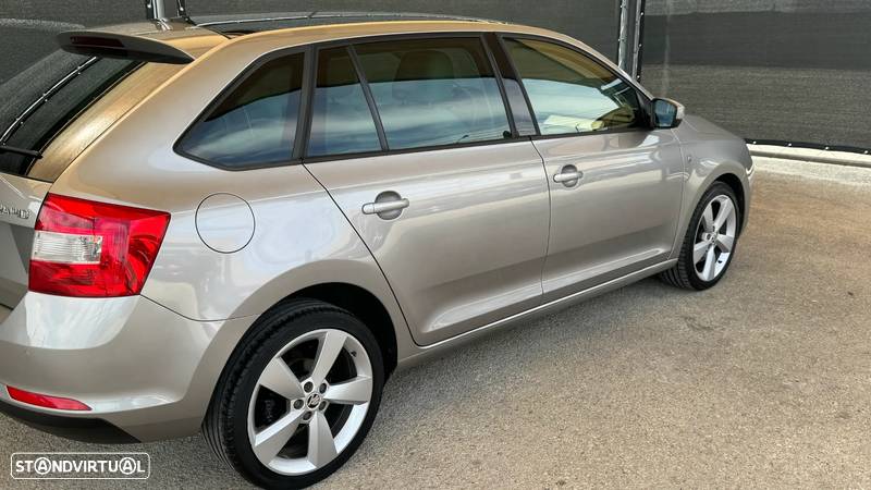 Skoda Rapid Spaceback 1.6 TDi Elegance DSG - 11