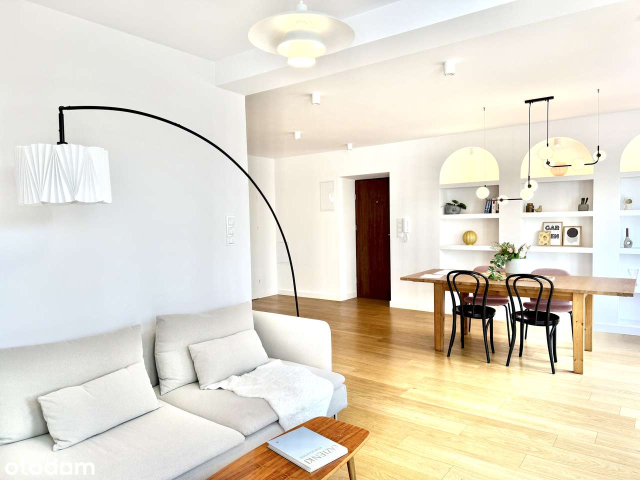 Mieszkanie jak dom! 2 poz. M5 po gen.remoncie z garażem Mokotów EN/UA-0