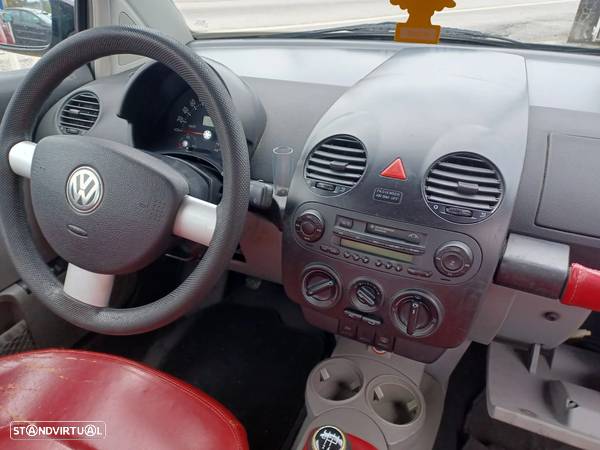 VW New Beetle 1.6 EC - 6