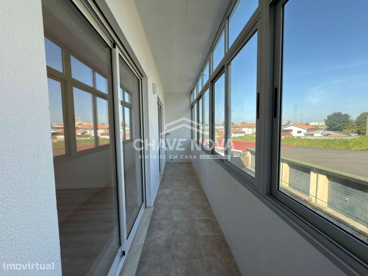 PS - Apartamento T2+1 Renovado c/ Garagem Box em Valadares-7