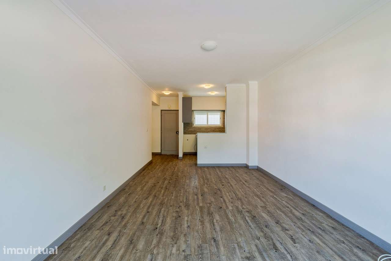 ALCABIDECHE/CASCAIS - Apartamento T2 com varanda e GARAGEM! - Grande imagem: 5/23