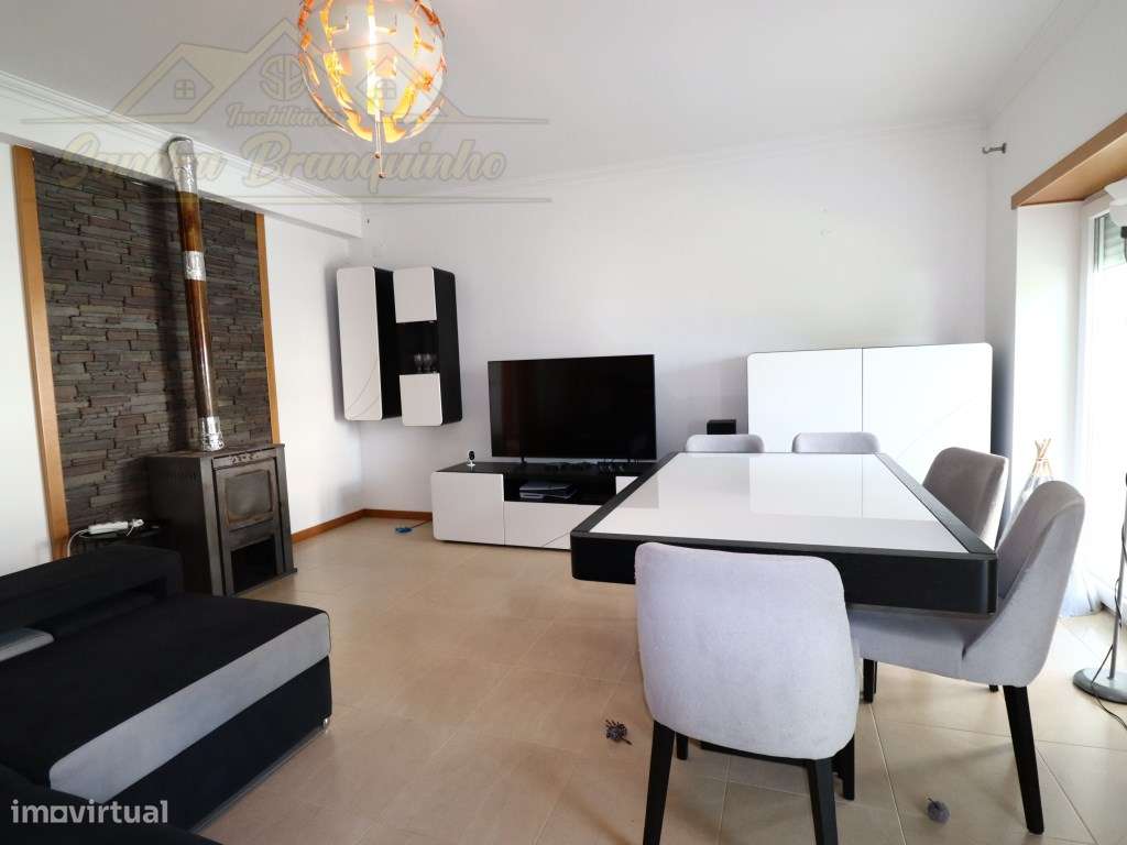 Moradia T3 com garagem e logradouro-31