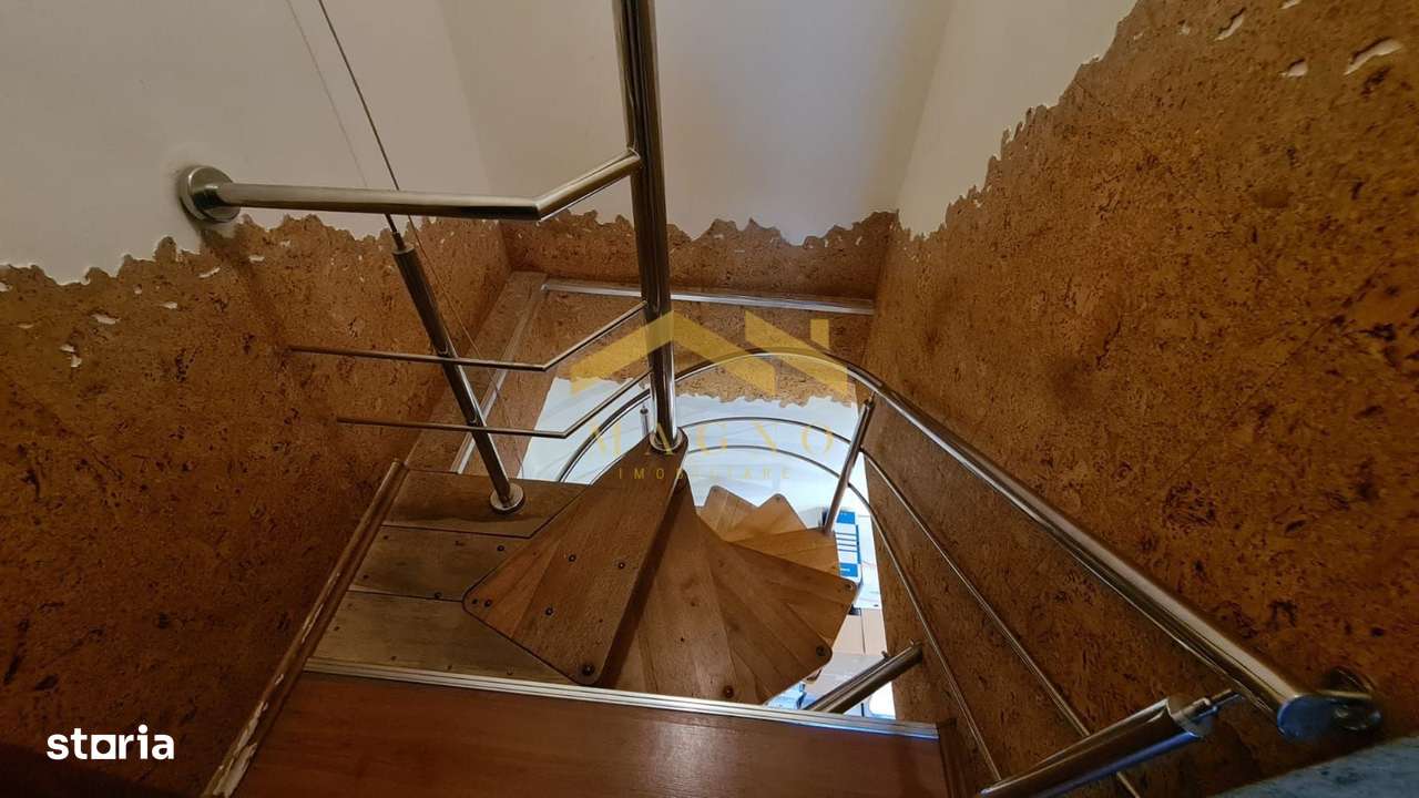 SPATIU DE BIROURI  CENTRAL DE VANZARE - Imagine principală: 5/12