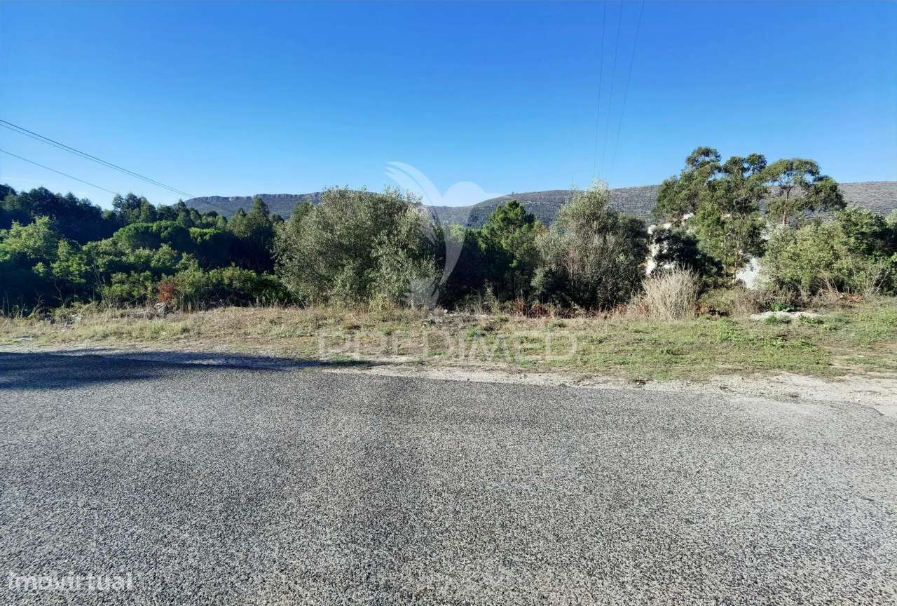 Lote de terreno urbano em Minde / Alcanena - Grande imagem: 2/22