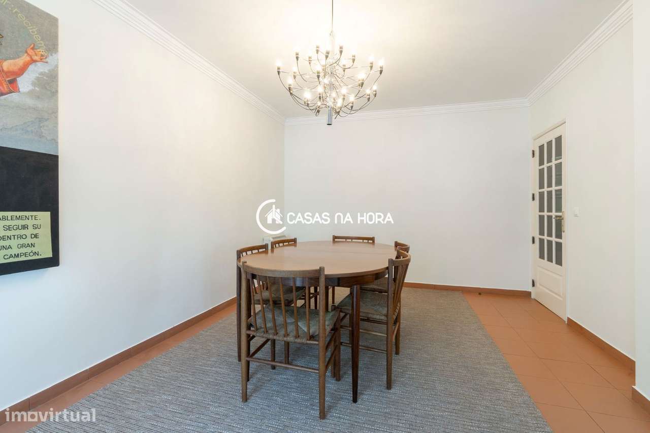 T3 como novo na Rua Garcia de Rezende, junto ao Colégio Amor de Deus - Grande imagem: 4/27