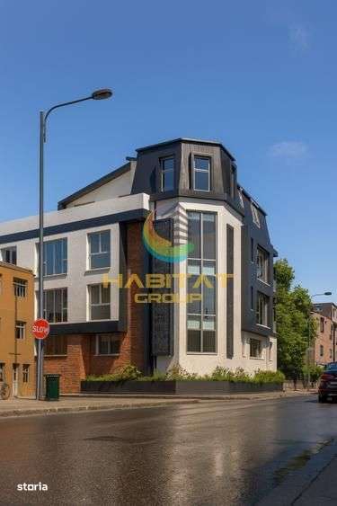 Apartament 3 camere+boxa+loc de parcare-Tineretului