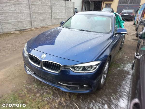 BMW Seria 3 330e iPerformance Sport Line - 3