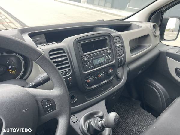 Renault Trafic - 37