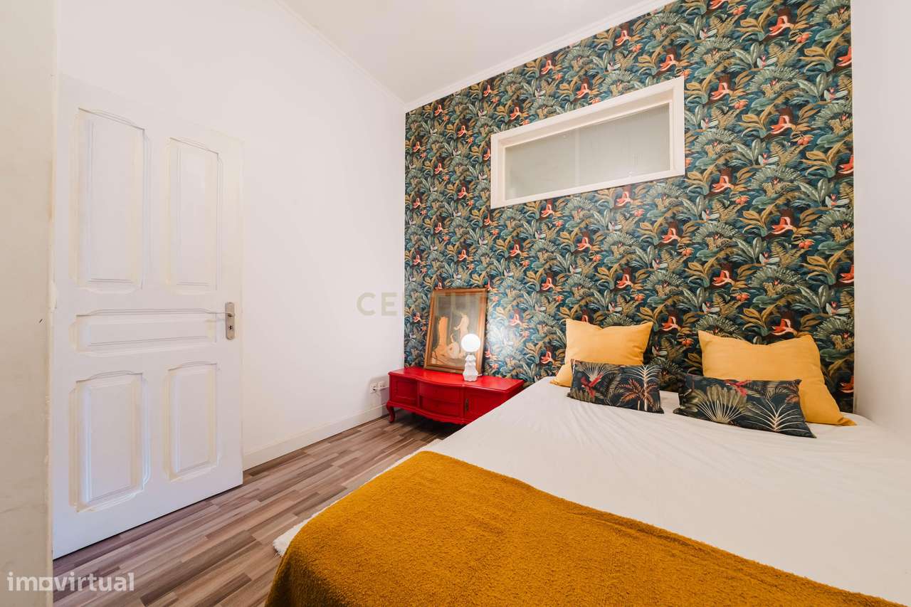 T2 com Amplo Terraço Privativo em Lisboa-1