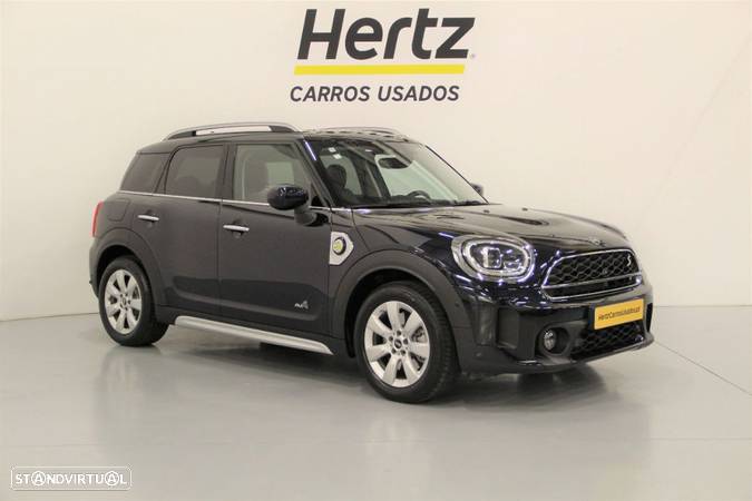 MINI Countryman Cooper SE ALL4 Classic Auto - 1