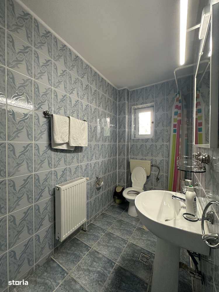 Agentia imobiliara VIGAFON vinde pensiune-casa de vacanta Predeal-4