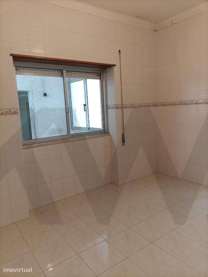 Moradia T3 no Chão Duro, Moita-26