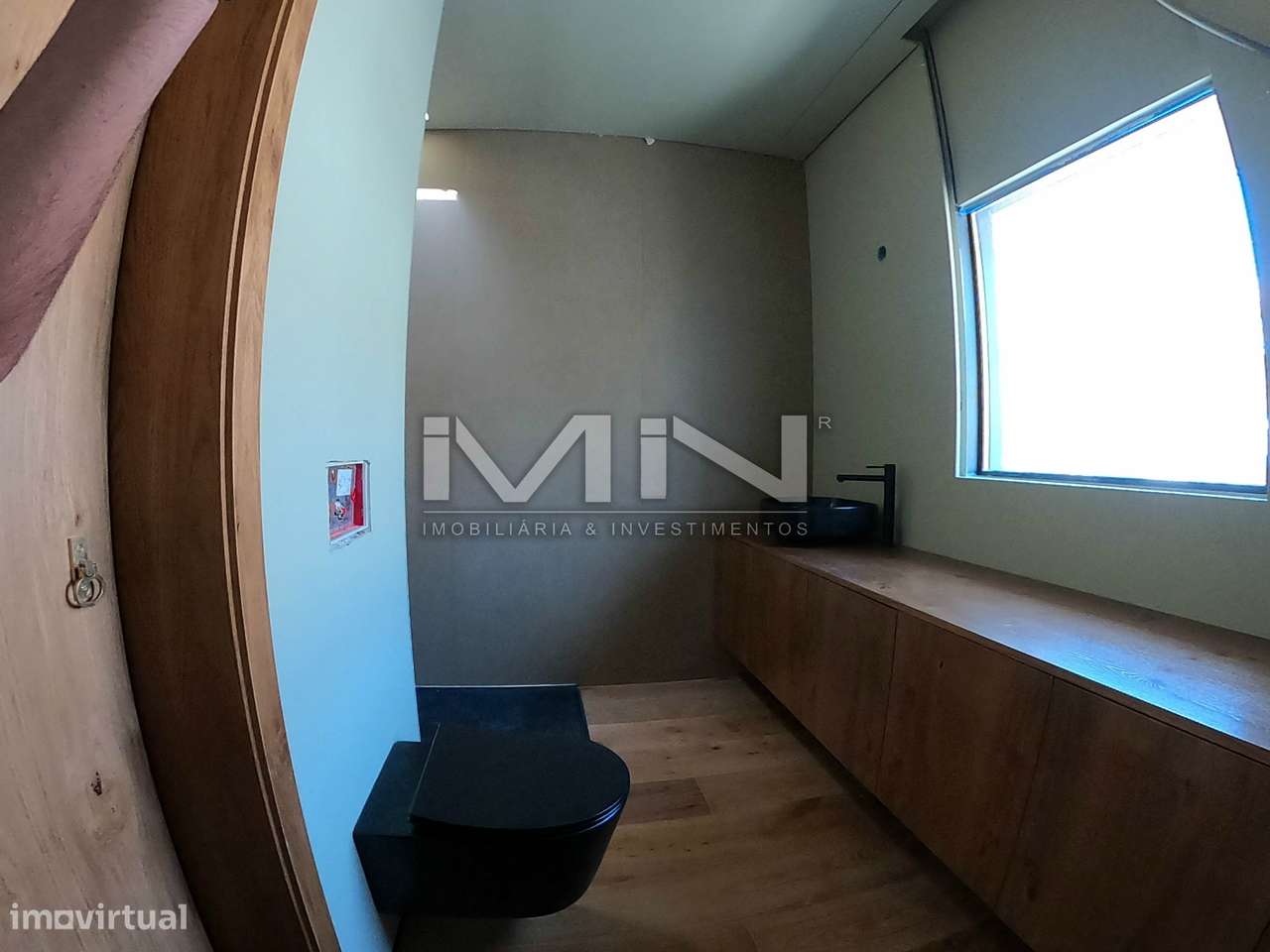 Moradia V4 -c/ piscina - 5 km do Porto-23