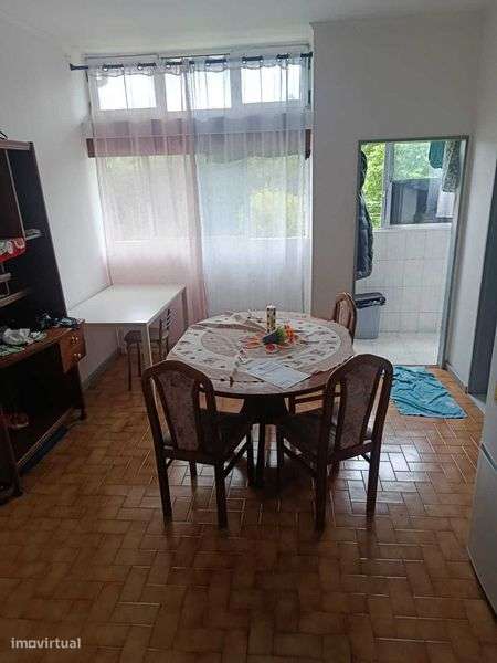 Alugo T2 Gueifães Maia