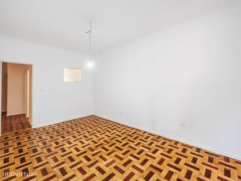 T2+1 Venteira Amadora (Á Segurança Social)-11