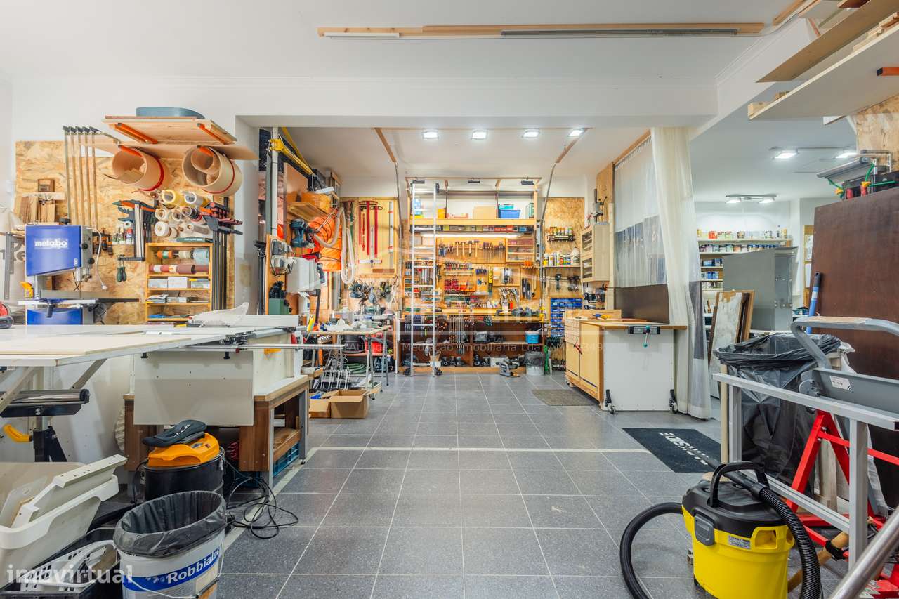 Loja 
Serra das Minas  Rio de Mouro-21