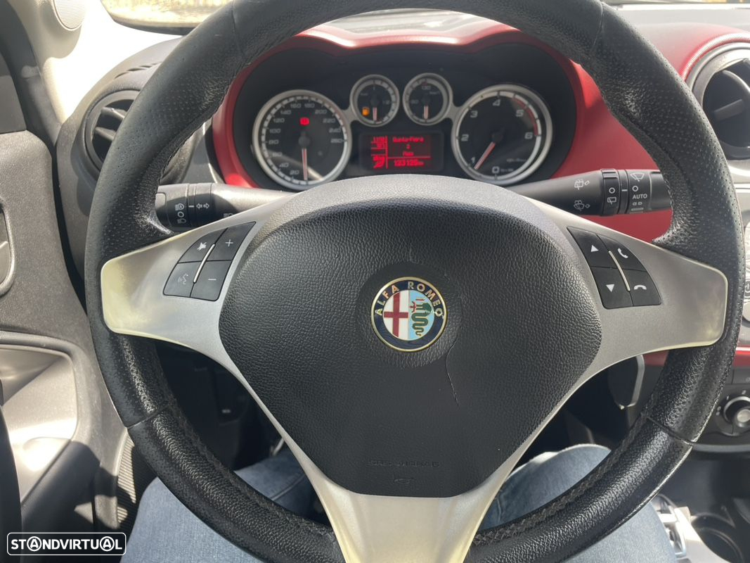 Alfa Romeo MiTo 0.9 8V Turbo Twinair Super - 12