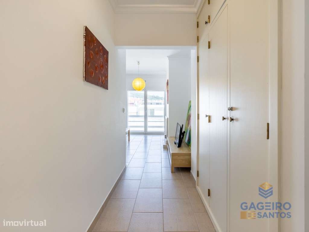 Apartamento T1 com garagem fechada a 950 metros da praia de Salir d...-11