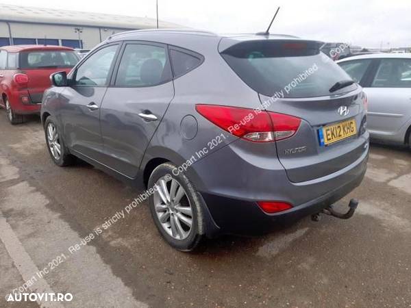 Dezmembrez Hyundai ix35 1 [2009 - 2013] Crossover 5-usi 2.0 CRDi MT 4WD (184 hp) - 4