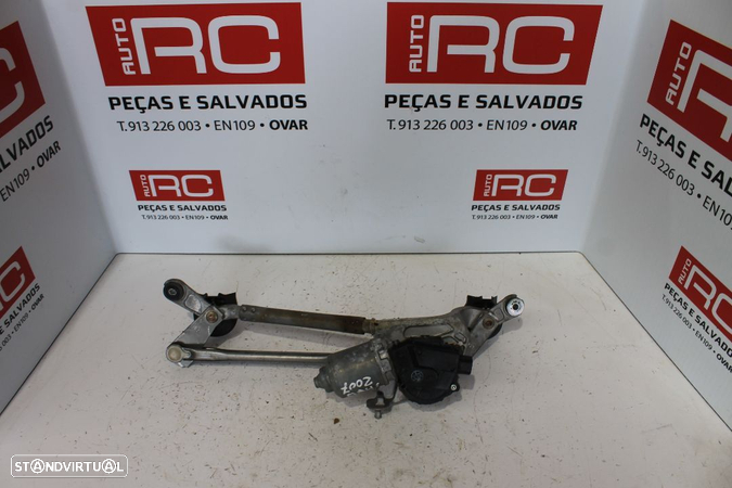 Limpa Para Brisas Toyota Yaris de 2007 - 1