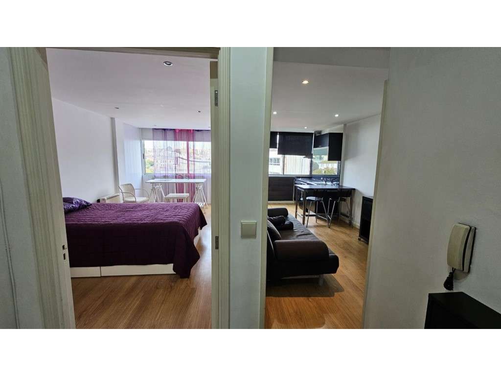 Apartamento T1 no Centro do PORTO - Excelente Oportunidade de Inves...-15