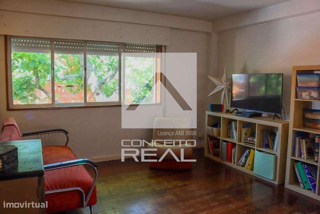 Apartamento T4 Duplex - Cooperativa dos Arquitectos-23