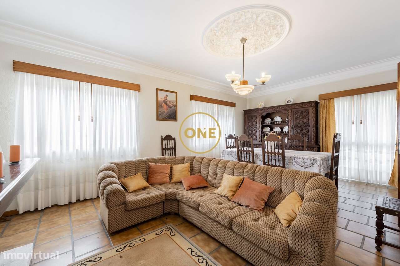 Moradia T3 individual em Lousado-18