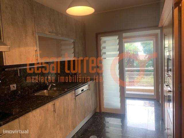 Excelente apartamento T1 a 350 metros da praia da Granja. - Grande imagem: 5/23