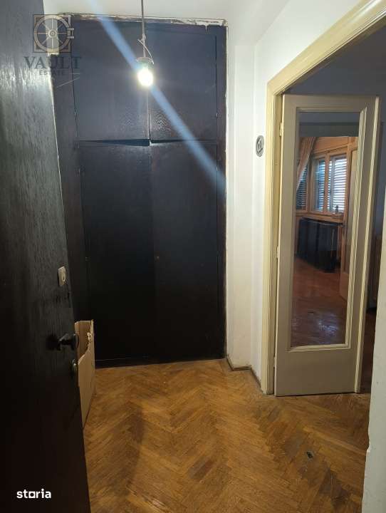 APARTAMENT 3 CAMERE PE CALEA VICTORIEI-S.TOTALA 76,41 MP +BOXA 4.27MP - Imagine principală: 4/19