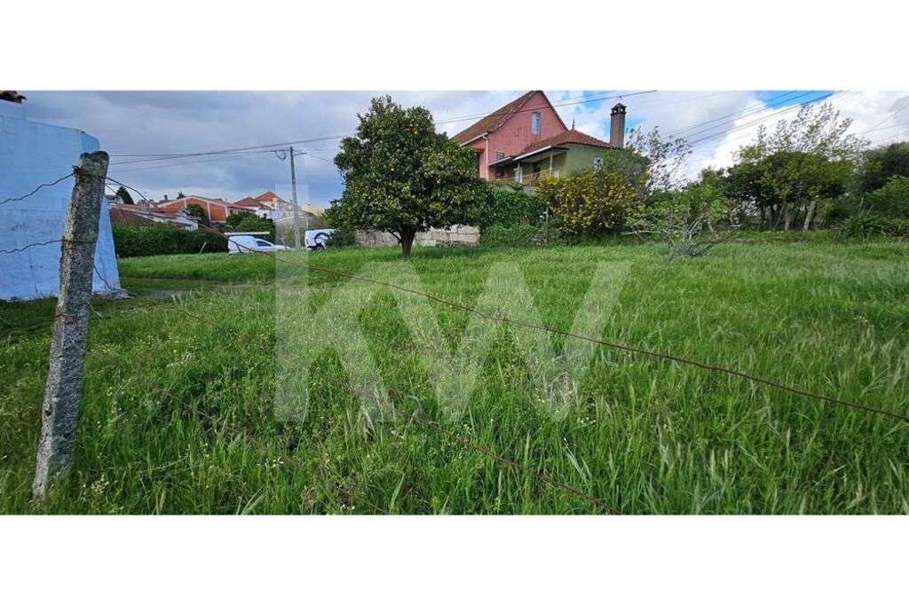 Terreno 1.138m2, para moradias ou prédios 2 pisos, Lagares da Beira, O - Grande imagem: 5/22