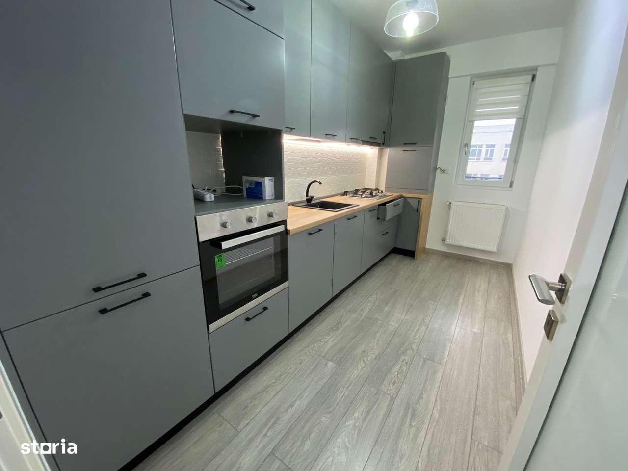 Ap 1 camera Q Residence , Palas Mall , liber - Imagine principală: 4/8