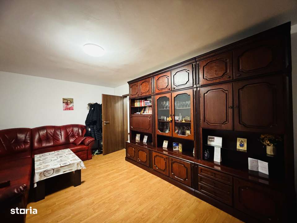 Apartament 3 camere, decomandat, 65mp utili, etaj 4, PIavat II - Imagine principală: 2/14